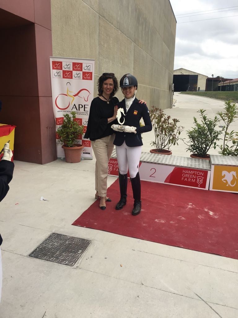 Ane Mart&iacute;n Ladr&oacute;n, Subcampeona de Espa&ntilde;a de Doma Cl&aacute;sica en categor&iacute;a Ponis